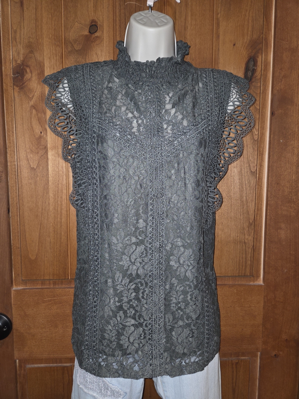 Cable & Gauge‎ Olive Green Lace Flutter Sleeve Blouse